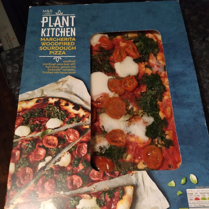 review photo of Plant Kitchen (M&S) Margherita Woodfired Sourdough Pizza shared by @catsronaut on 19 Feb 2021 - review