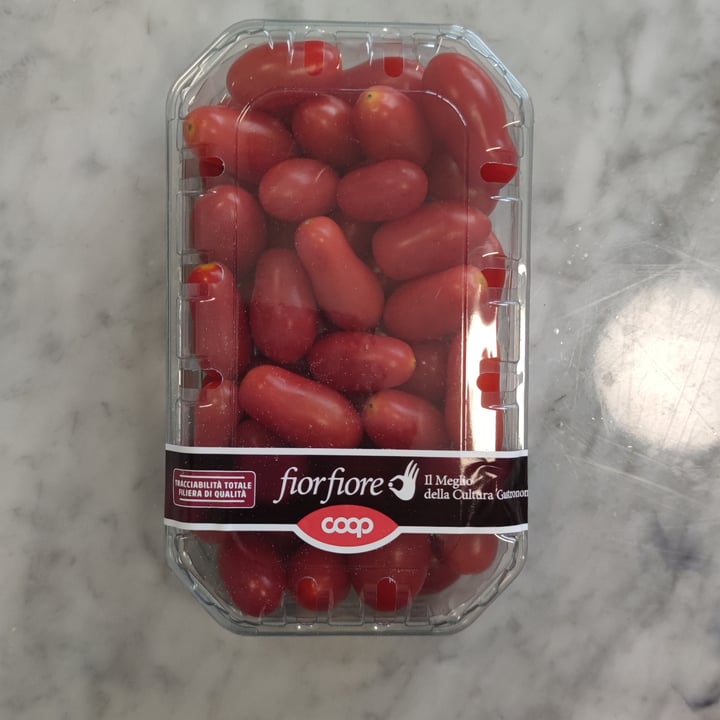 review photo of Coop Pomodorini Datterini shared by @marilumaria on 13 Sep 2021 - review
