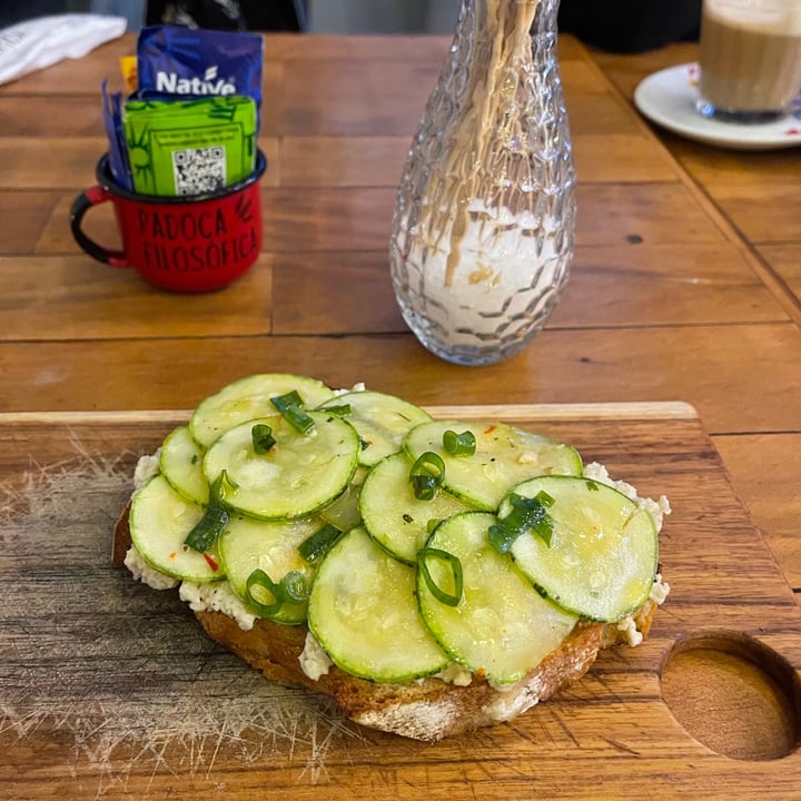 review photo of Padoca Filosófica Toast “Fernanda montenegro” shared by @catarinascacciota on 27 Sep 2021 - review