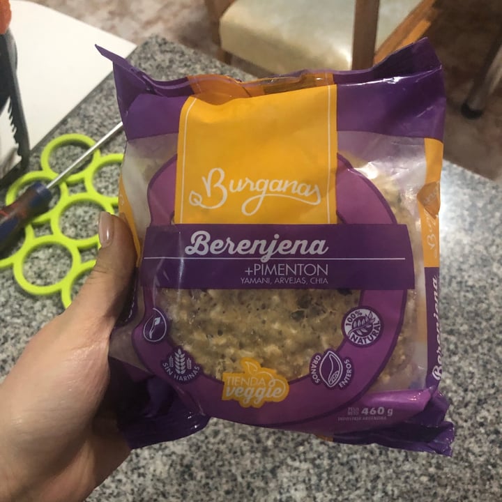 review photo of Burganas Hamburguesa de Berenjenas y Pimentón shared by @vcaro on 25 Aug 2021 - review