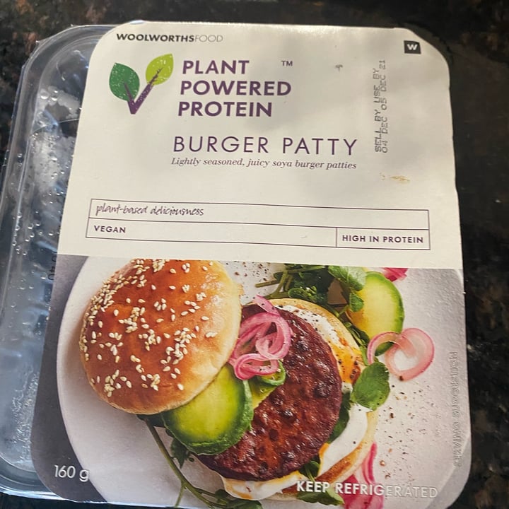 photo of Woolworths Food Plant Powered Protein Burger Patty Vegan shared by @kateemma5 on  14 Dec 2021 - review