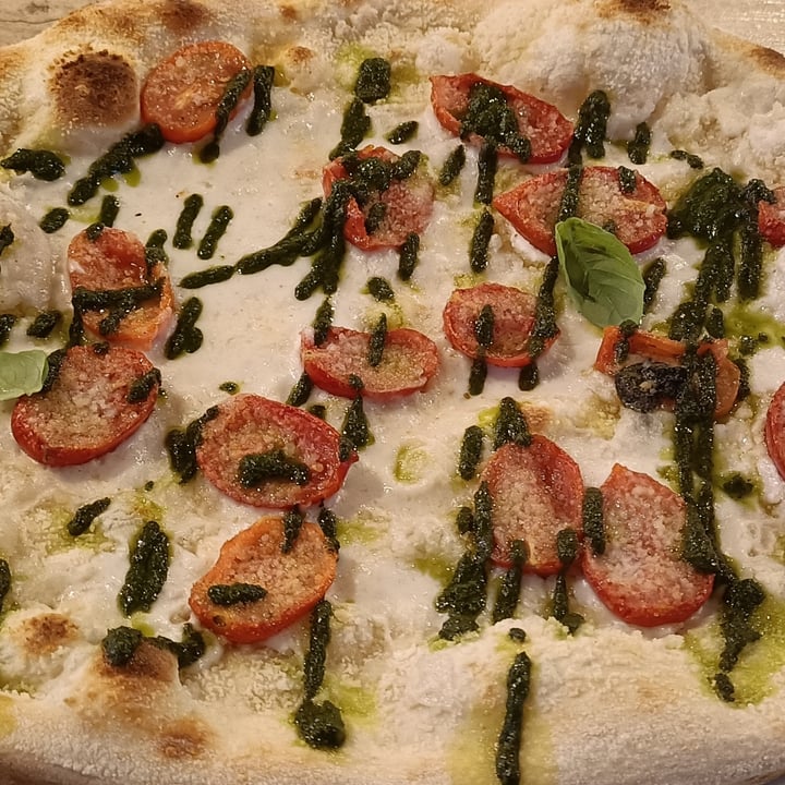 photo of Pizzeria Daniela pizza vegana di giugno shared by @angelag on  14 Jul 2022 - review