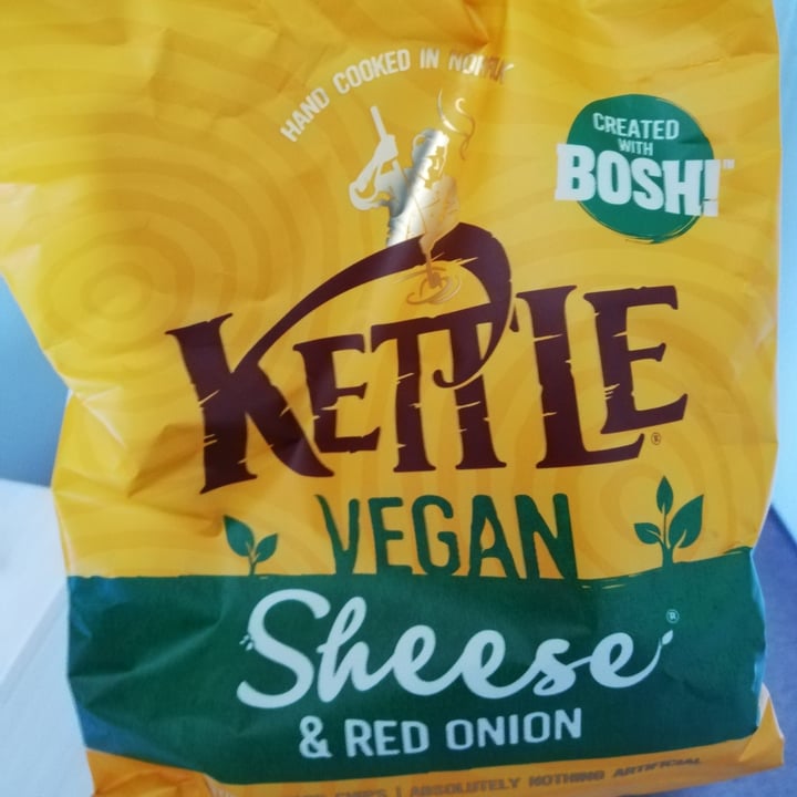 photo of Kettle Vegan Sheese & Red Onion shared by @hloe on  10 Aug 2020 - review