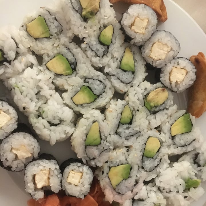 photo of Chi Maki shared by @highcarbplantfood on  15 Feb 2021 - review