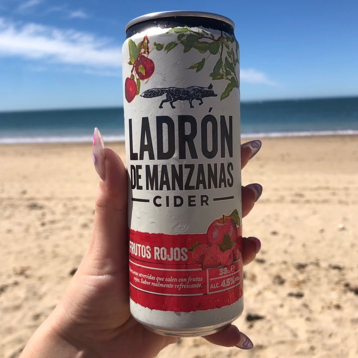 photo of Ladrón de Manzanas Ladrón de manzana shared by @mxriw on  20 May 2021 - review