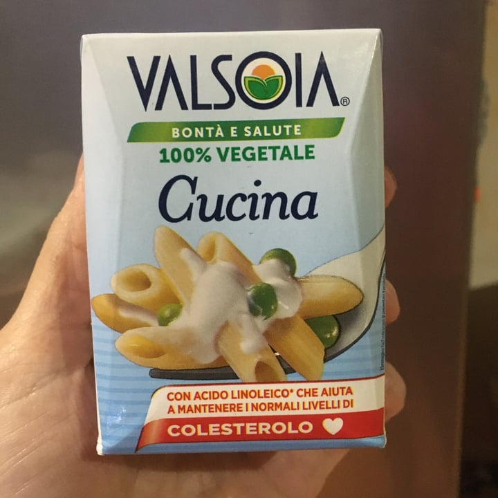 photo of Valsoia Panna 100% Vegetale shared by @valedv on  15 Nov 2022 - review