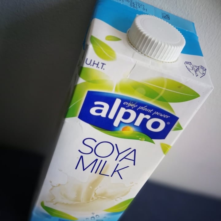 photo of Alpro Soya Plain Milk shared by @sunshinejo on  29 Oct 2020 - review