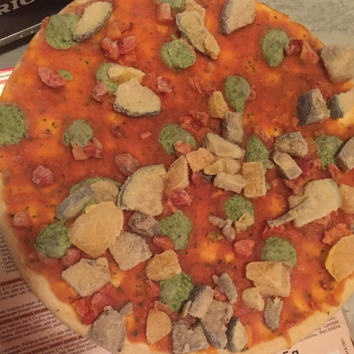 review photo of Dr. Oetker Ristorante Pizza Rossa Vegetale shared by @blaise on 08 Dec 2020 - review