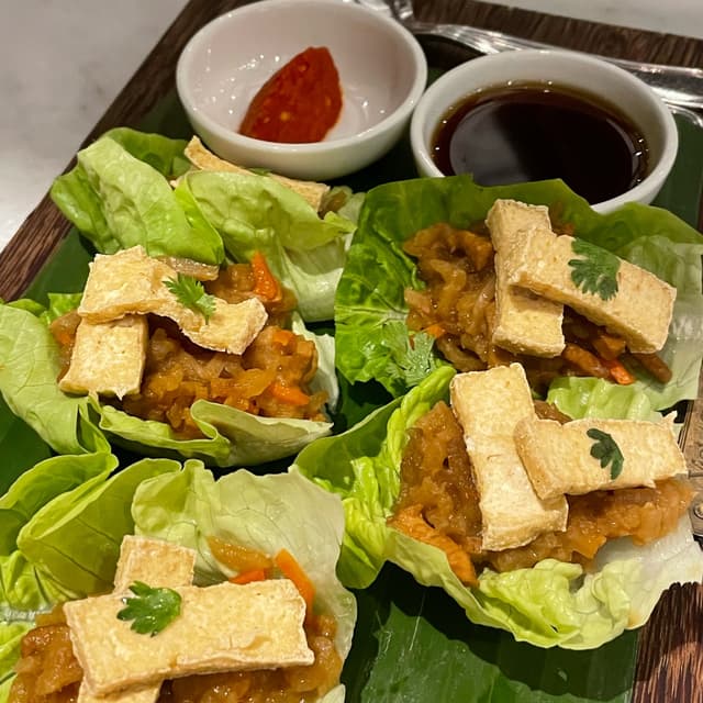 Violet Oon Singapore (Jewel)