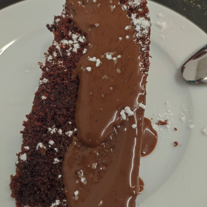 photo of L'ENCANT VEGETARIÀ Pastel De Chocolate shared by @esther7 on  19 Feb 2022 - review
