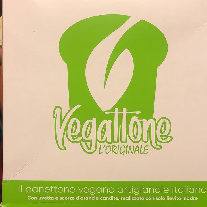 photo of Vegattone Panettone shared by @soniapesa on  02 Dec 2021 - review