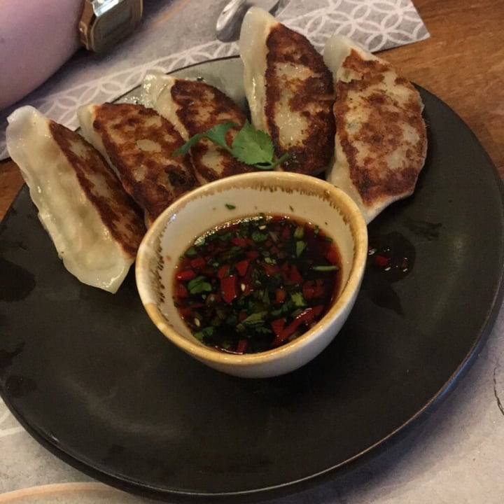 photo of Wagamama Rembrandtplein Vegetable gyoza shared by @veganfoodiee on  06 May 2020 - review