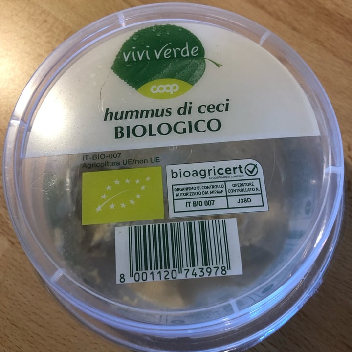 photo of Viviverde bio hummus shared by @verdun on  04 Jul 2022 - review