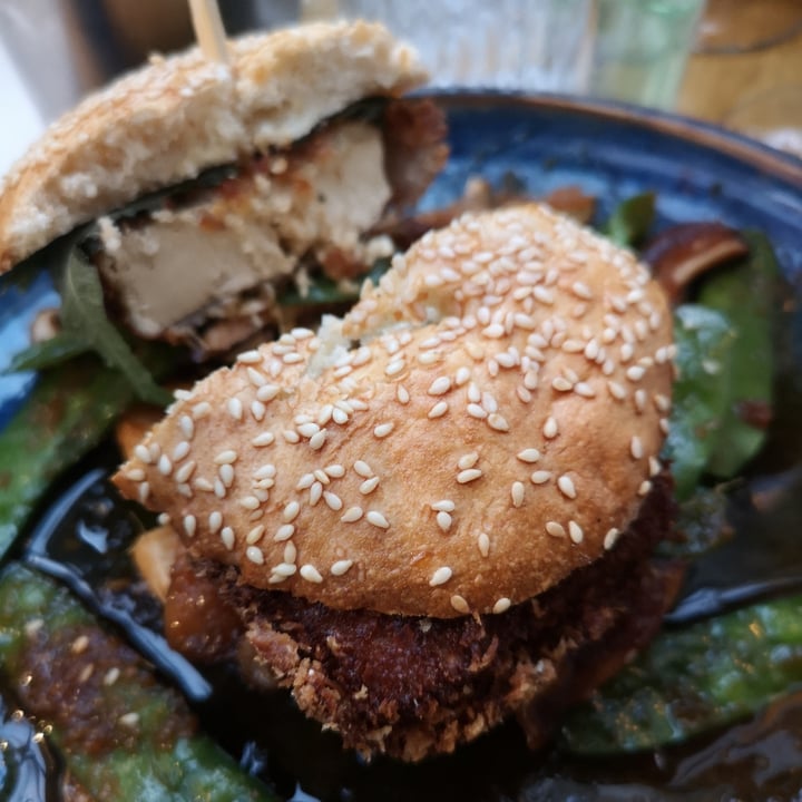 photo of Monsieur Madame Veggie burger shared by @natalya on  01 Oct 2021 - review