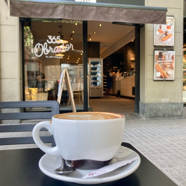 review photo of 365 Obrador Cappuccino con bebida de soja shared by @asiayportia on 17 May 2022 - review