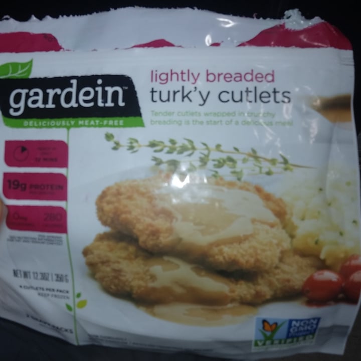 review photo of Gardein Lightly Breaded Turky Cutlets shared by @bonnie1990b on 27 Jun 2021 - review