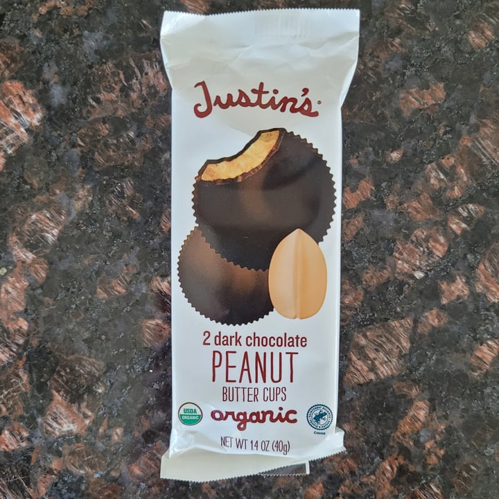 photo of Justin's 2 Organic Dark Chocolate Peanut Butter Cups shared by @yourfriendjen on  31 Jul 2022 - review