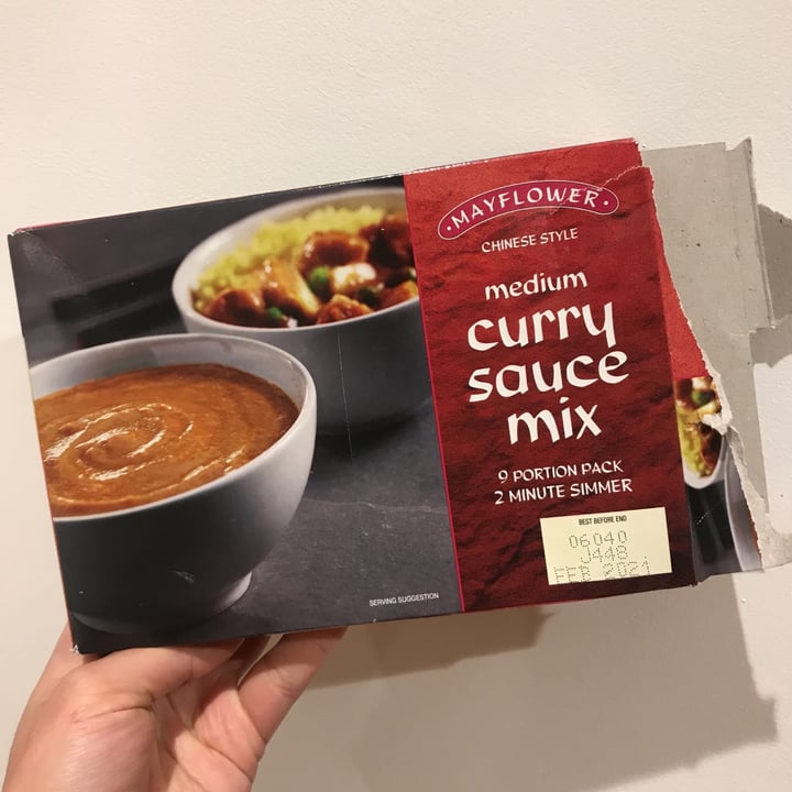 photo of Mayflower Mayflower curry sauce And Chips shared by @theamicablevegan on  31 May 2020 - review