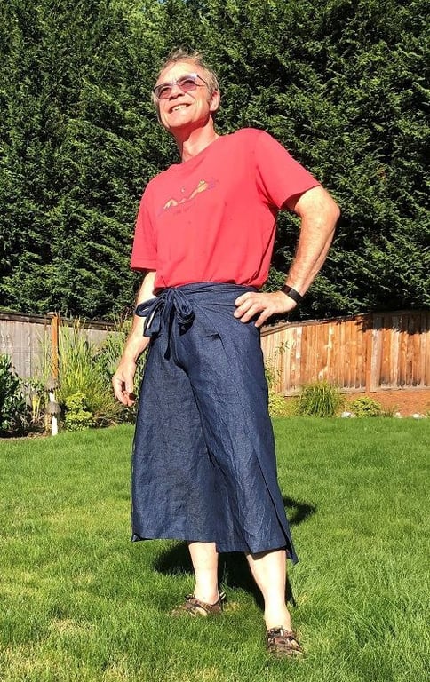 Wouter in his Waralee wrap pants