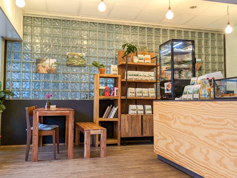 Warawul Coffee Karl-Marx-Straße 162 12043 Berlin (U-Bahn: Karl-Marx-Straße) 