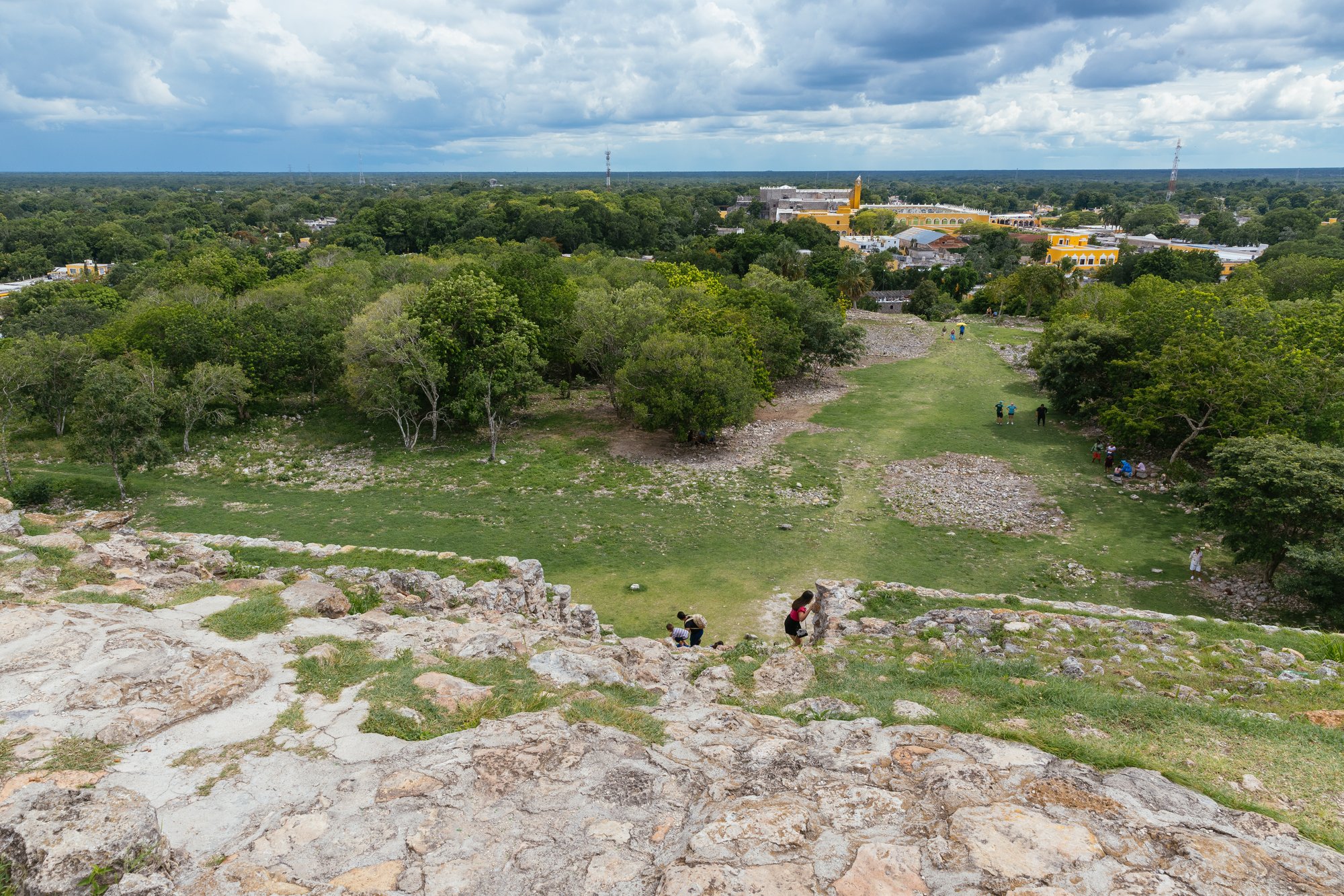 View from the top of Kinich Kakmó, Izamal.