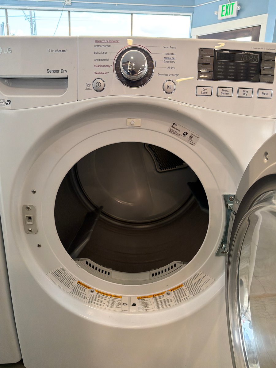 Photo 4 of this exact LG Front load white set