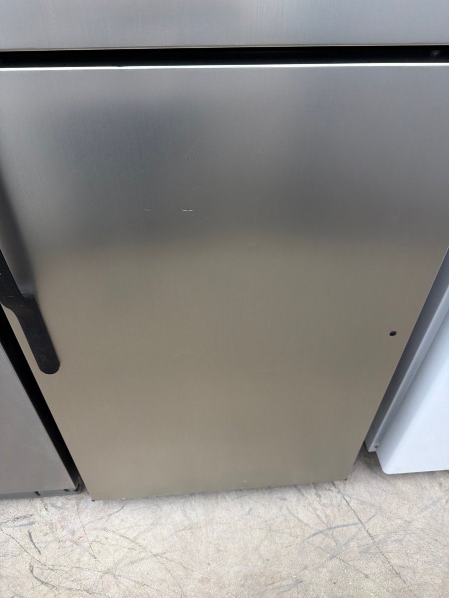 Photo 2 of this exact GE Mat stainless steel top mount refrigerator