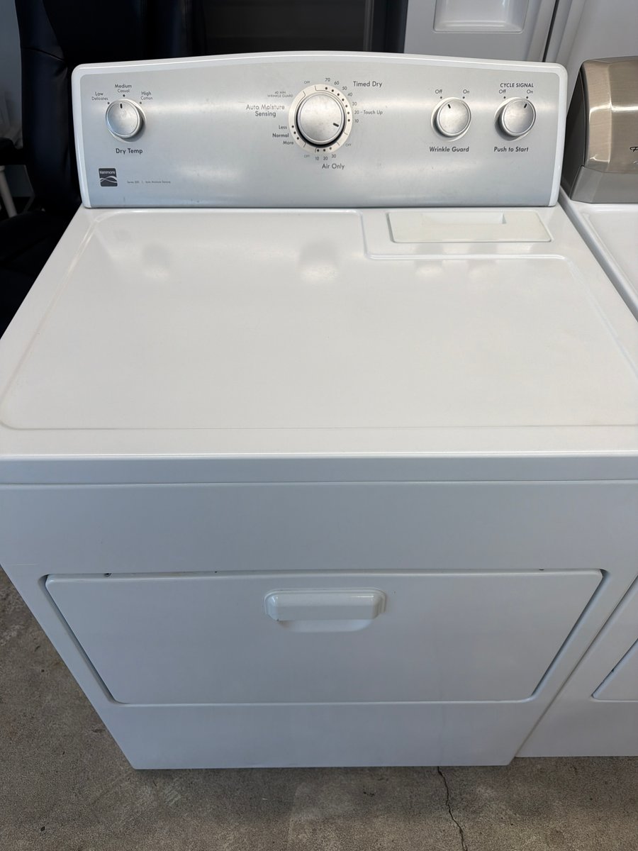 Photo 1 of this exact Kenmore 29" Electric Dryer
