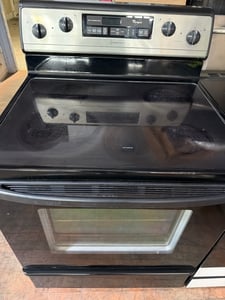 Whirlpool 30" Electric Freestanding Range