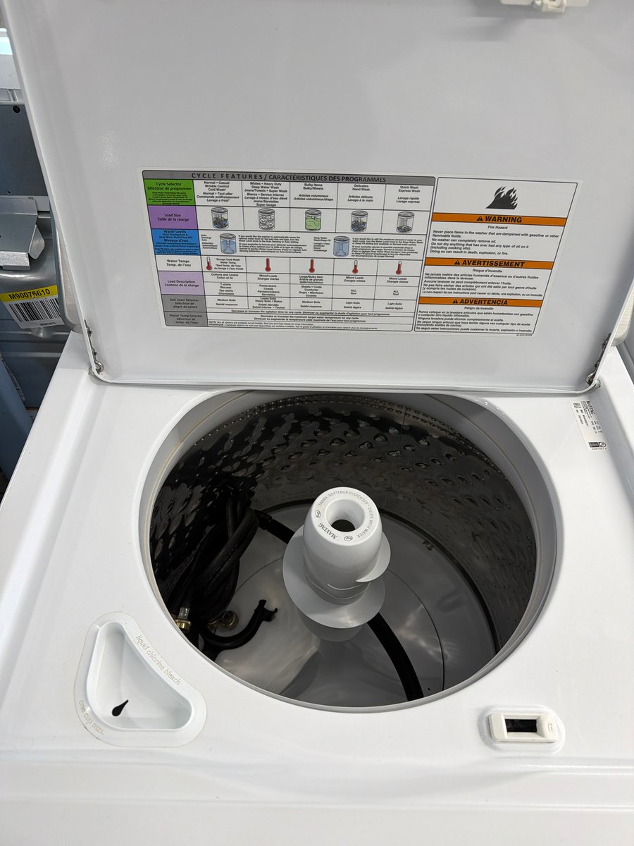 Photo 2 of this exact Maytag 27" Top load Washer