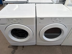 Whirlpool Front load washer and dryer set