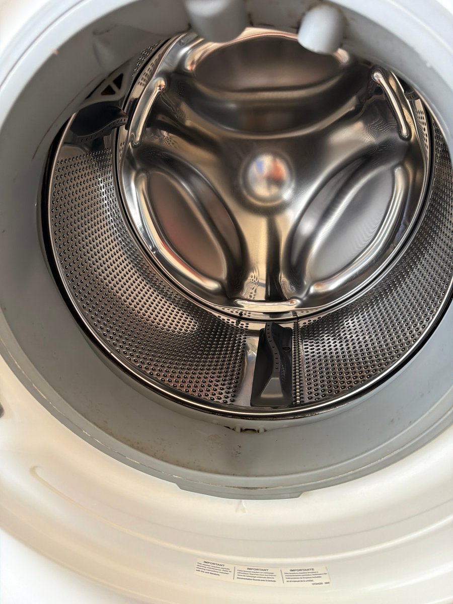 Photo 3 of this exact Frigidaire Front load washer and dryer set