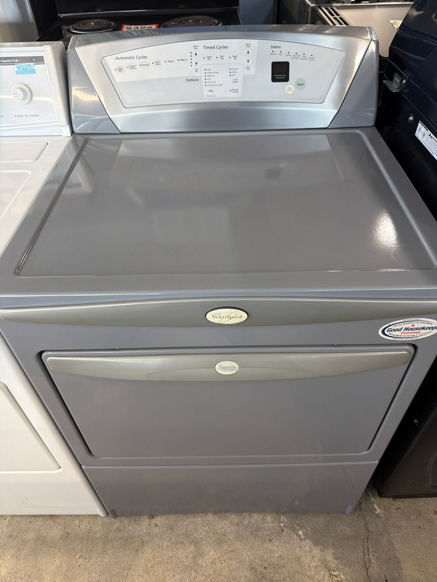 Photo 1 of this exact Whirlpool 27" Dryer