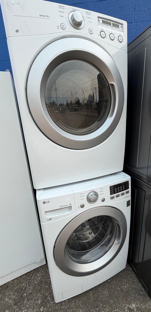 Photo 1 of this exact LG Front load washer and dryer set