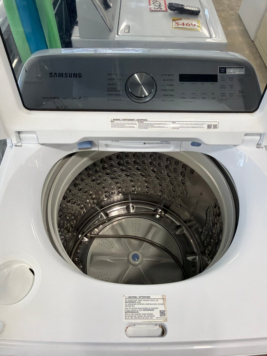 Photo 2 of this exact Samsung 28" Top load Washer