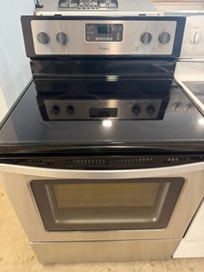 Whirlpool Glass top range