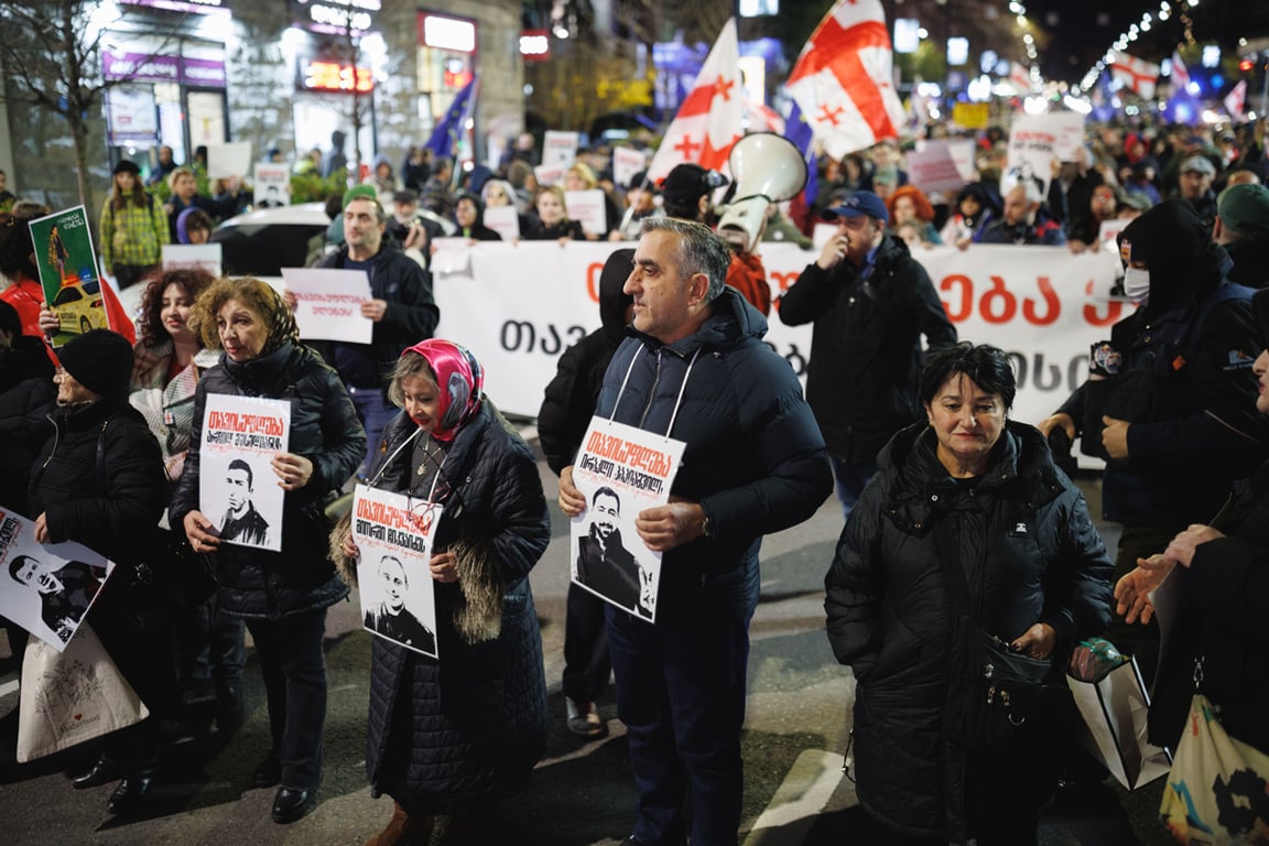 Акция солидарности с Элене Хоштария в Тбилиси, Грузия, 28 марта 2026 года. Фото: Sébastien Canaud / NurPhoto / Shutterstock / Rex Features / Vida Press