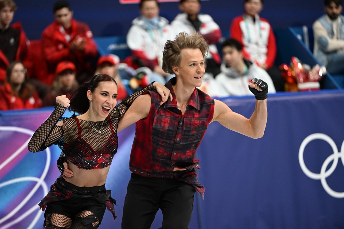 Диана Дэвис и Глеб Смолкин во время командных соревнований по фигурному катанию на зимних Олимпийских играх 2026 года в Милане, Италия, 6 февраля 2026 года. Фото: Filippo Tomasi / IPA Sport / Shutterstock / Rex Features / Vida Press