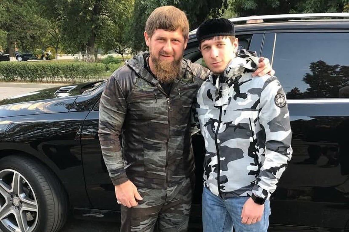 Брат Алии Саид-Магомед Оздамиров с Рамзаном Кадыровым. Фото: аккаунт Саид-Магомеда в Instagram