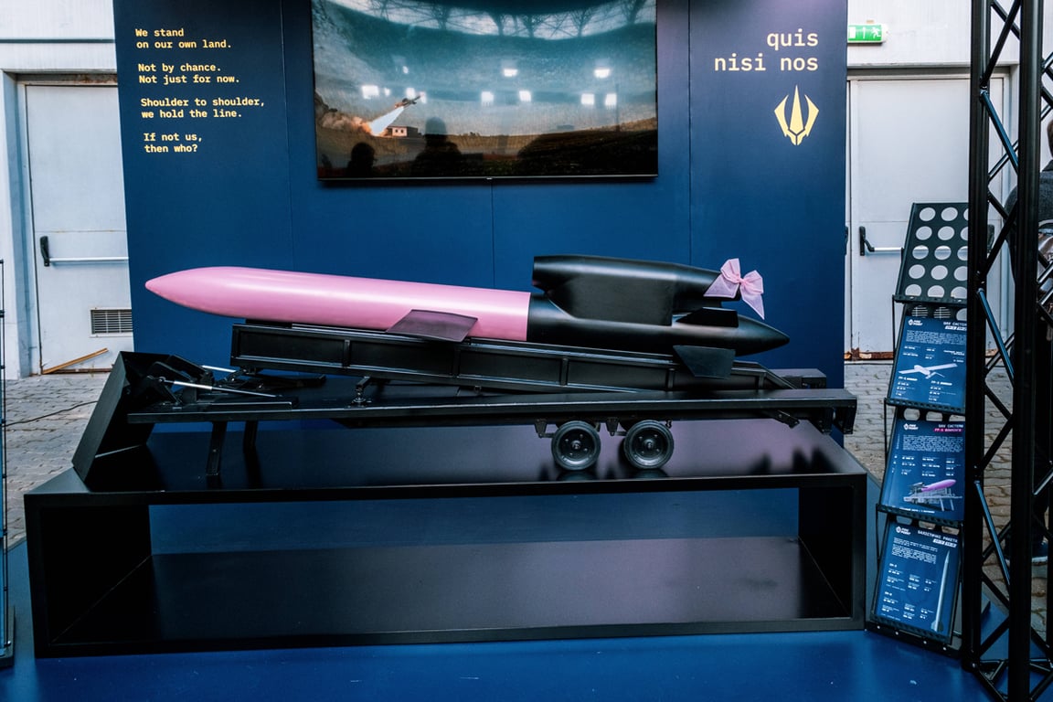Презентация украинской крылатой ракеты Flamingo на Defense Tech Valley 2025 во Львове, Украина, 17 сентября 2025 года. Фото: Paul Dza / Sipa / Scanpix / LETA