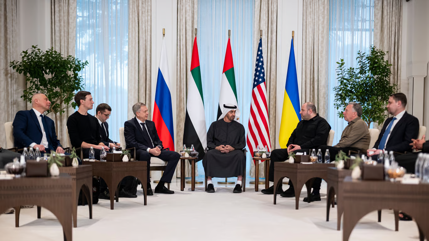 UAE President Mohamed bin Zayed Al Nahyan with Kirill Budanov, Steve Witkoff, Rustem Umerov, Igor Kostyukov, and Jared Kushner at trilateral talks at the Al Shati Palace in Abu Dhabi, 23 January 2026. Photo: EPA / UAE Presidential Court
