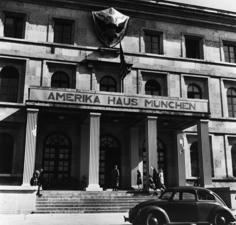 Американский дом в Мюнхене, 1948 год. Фото: akg-images / Scanpix / LETA