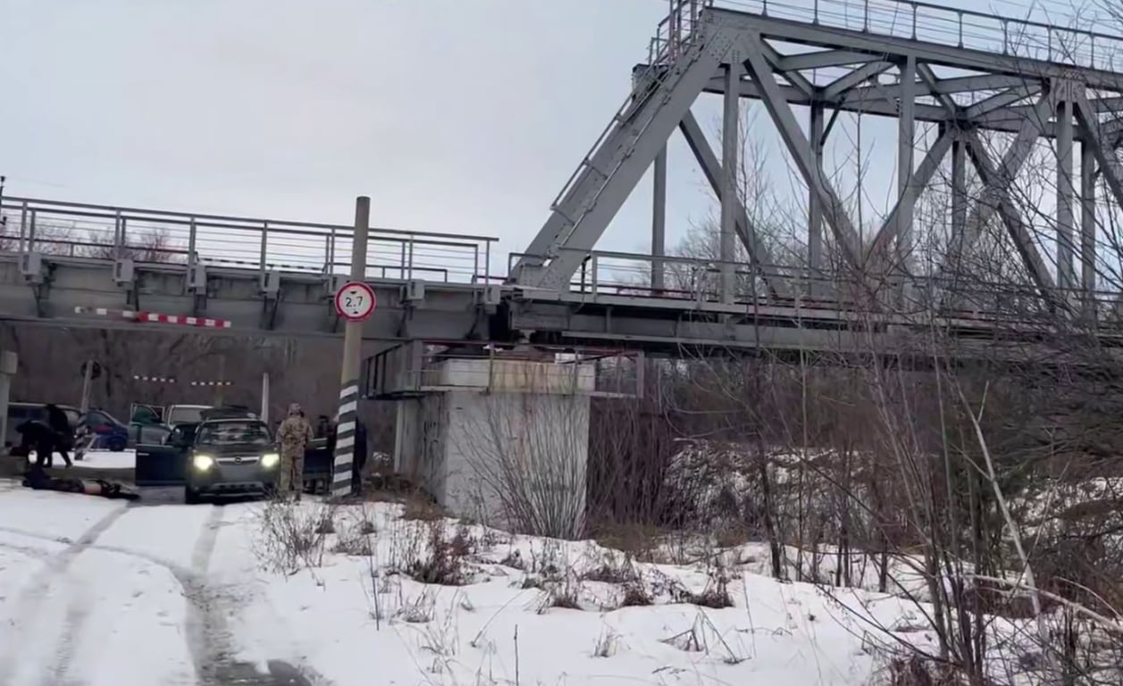 Screenshot from an FSB video