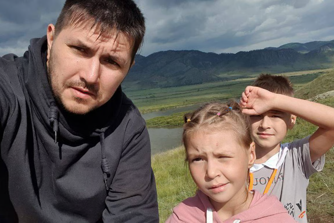 Andrey Smekalin in Kazakhstan with two of his children. Photo: personal archive