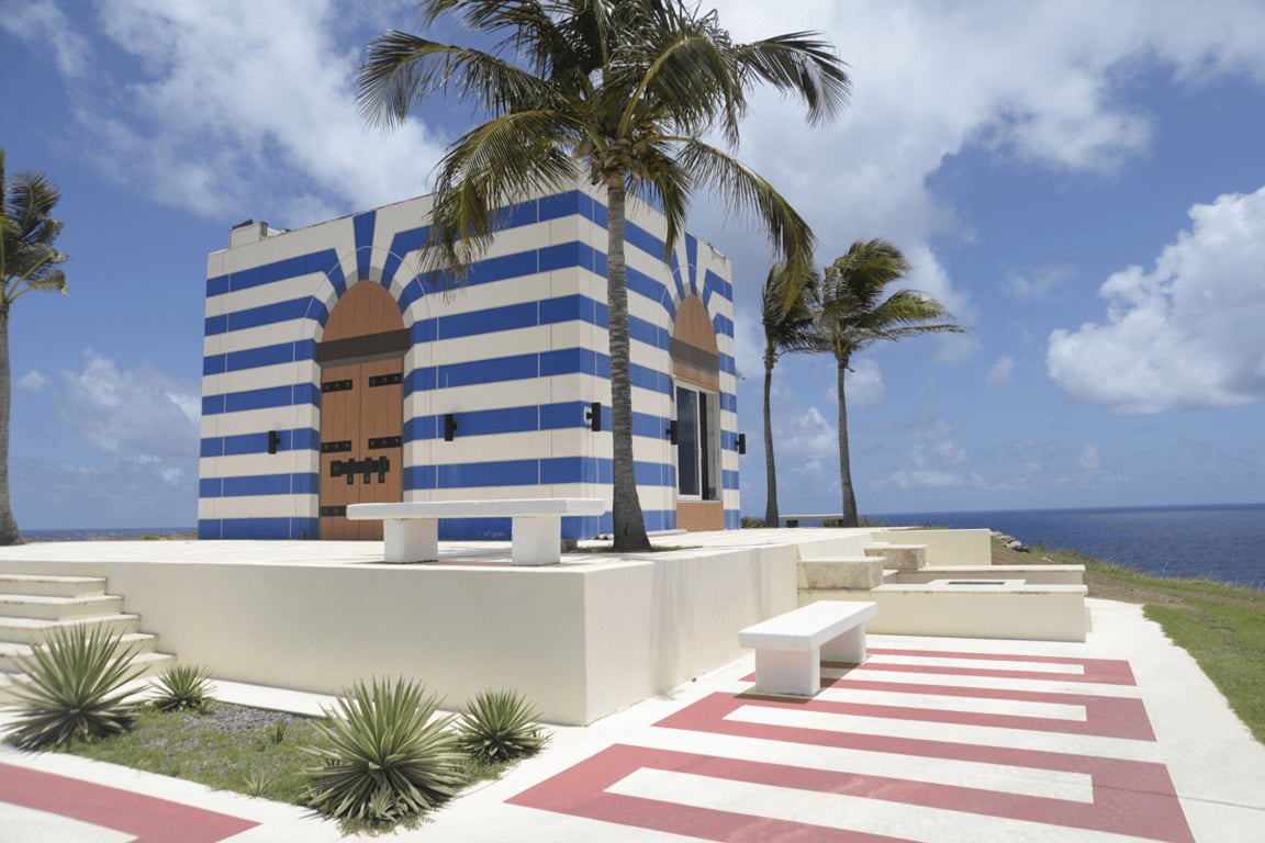 Небольшое здание на острове Литтл-Сент-Джеймс. Фото: U.S. Department of Justice