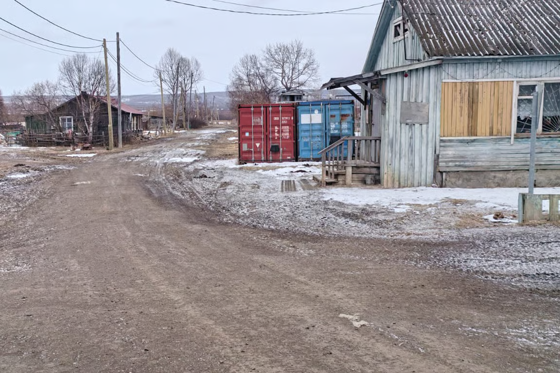 A grocery store in Sedanka. Photo courtesy of Grigory Kotty.