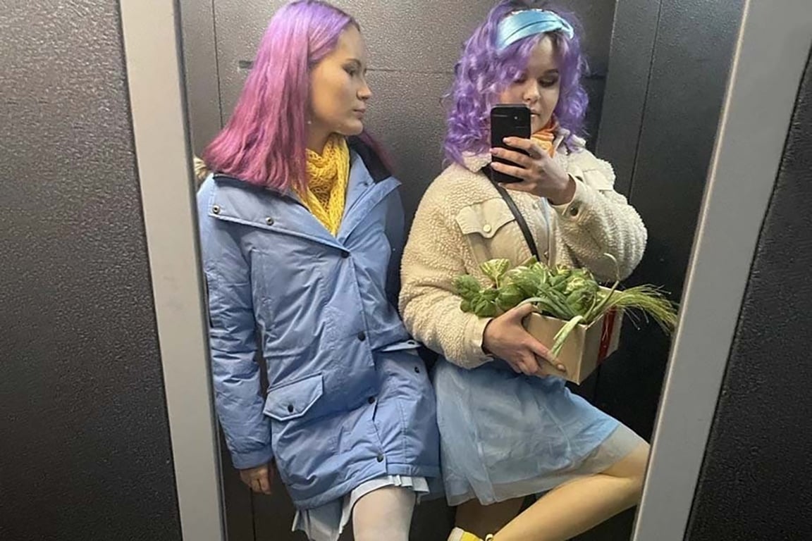 Надин Гейслер перед акцией с колеусами. Фото: соцсети / личный архив Надин Гейслер