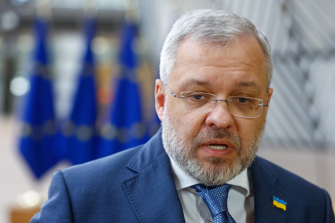 Герман Галущенко выступает перед прессой на внеочередном заседании Совета ЕС, Брюссель, Бельгия, 26 июля 2022 года. Фото: Stephanie Lecocq / EPA