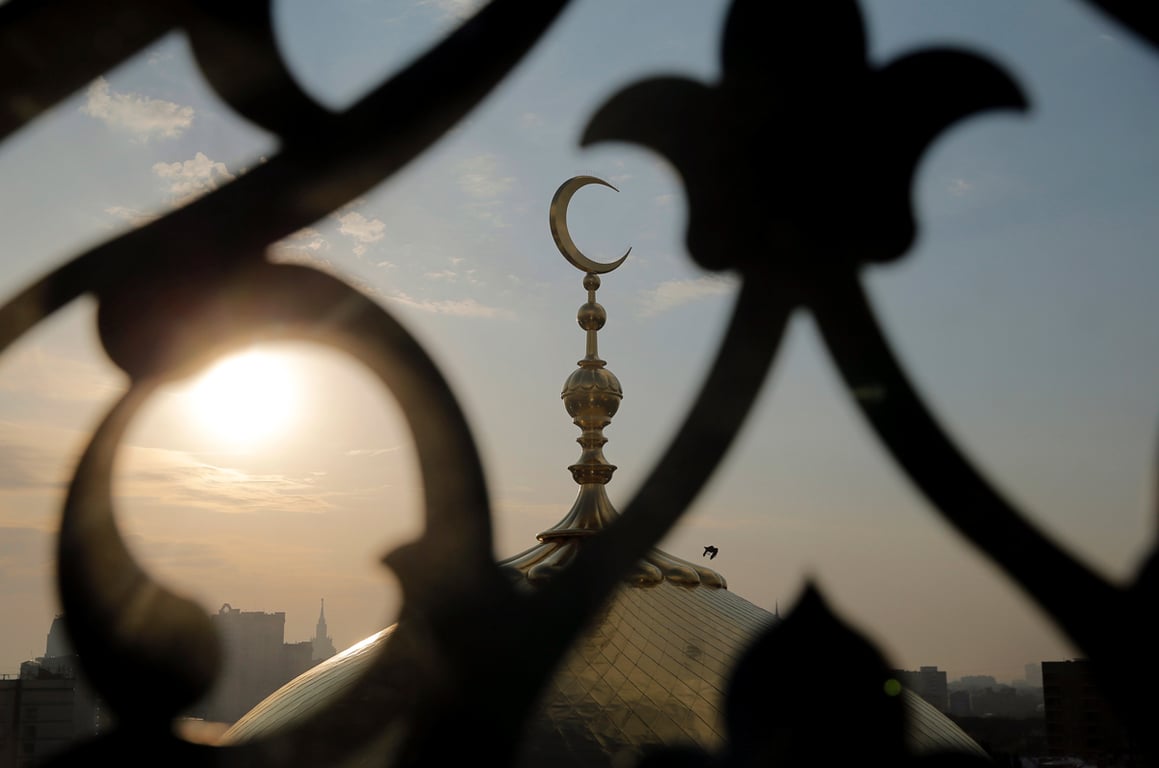 Рассвет над Московской соборной мечетью, 24 сентября 2015 года. Фото: Максим Шеметов / Reuters / Scanpix / LETA
