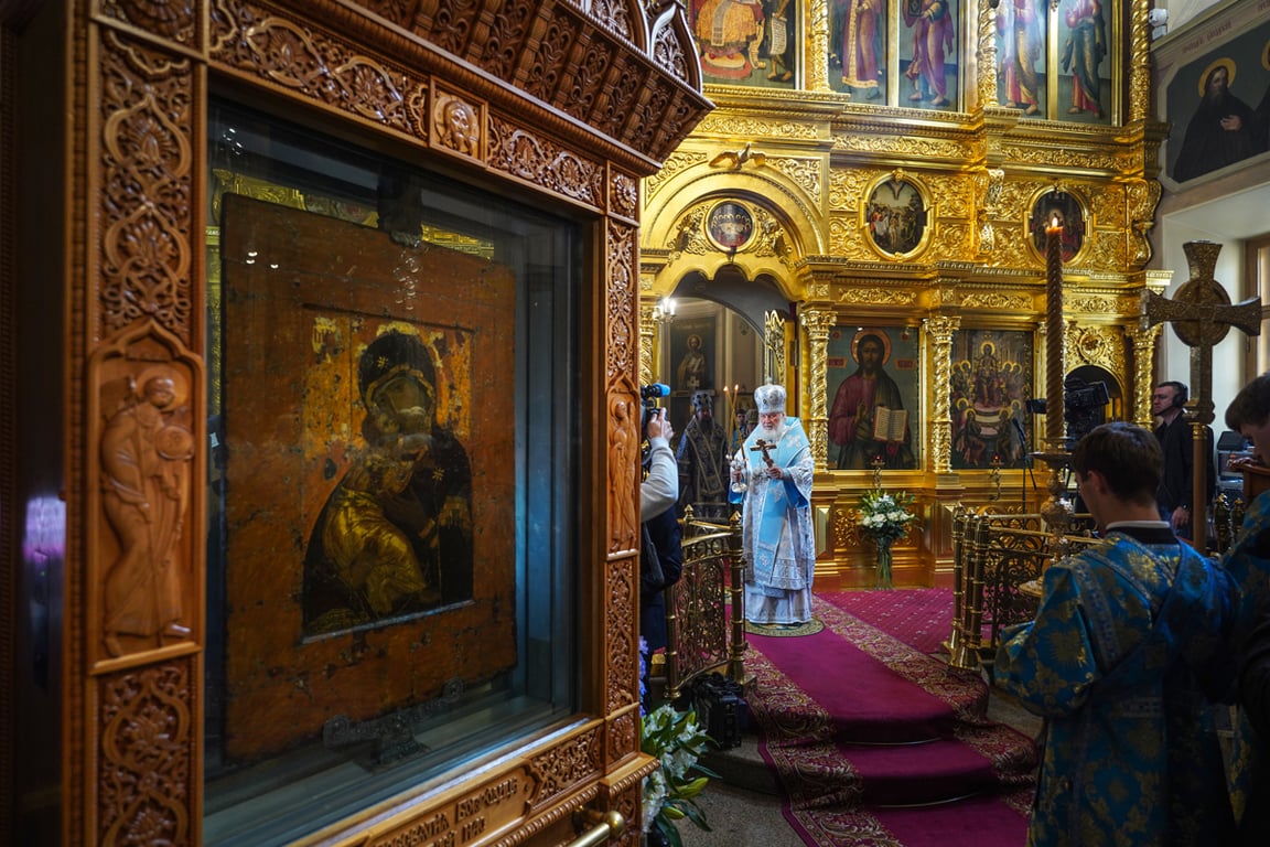 Владимирская икона Божией Матери в храме святителя Николая Мирликийского в Толмачах, Москва, 8 сентября 2023 года. Фото: Олег Варов /  Пресс-служба Патриарха Московского и всея Руси